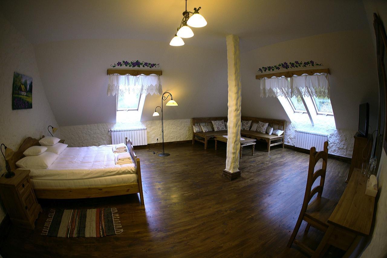 Aparthotel Lipowy Gosciniec Otwock Maly Pokoj fotografie